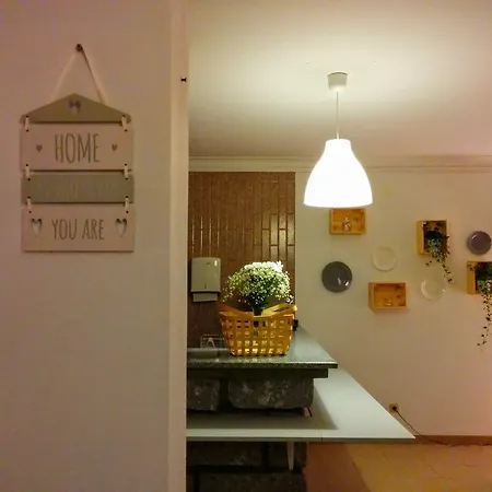Vandrerhjem Home Geres Hostel