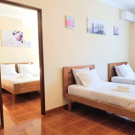 Home Geres Hostel Geres